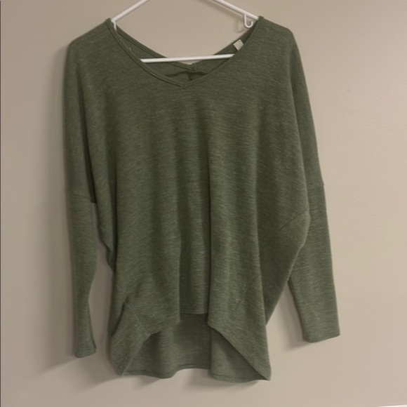 Twenty Ten Olive Green V-Neck Sweater - Picture 1 of 3
